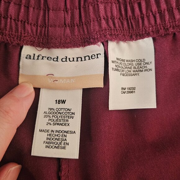 Alfred Dunner 18W Maroon Cranberry Elastic Waist Pull On Comfort Dress Pants - Picture 3 of 6
